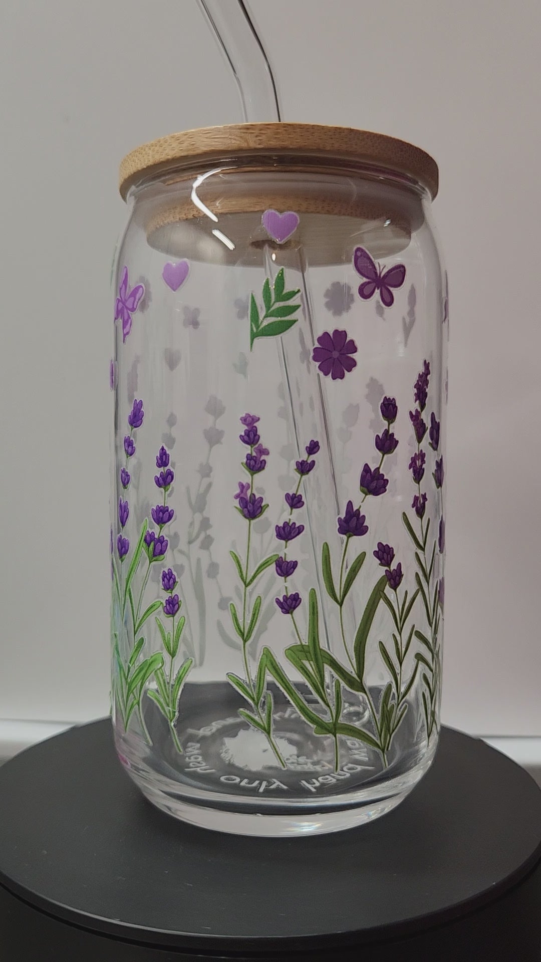 Video of Lavendar Libby glass rotating